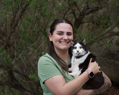 Montannah S., Veterinary Assistant & Client Service Representative